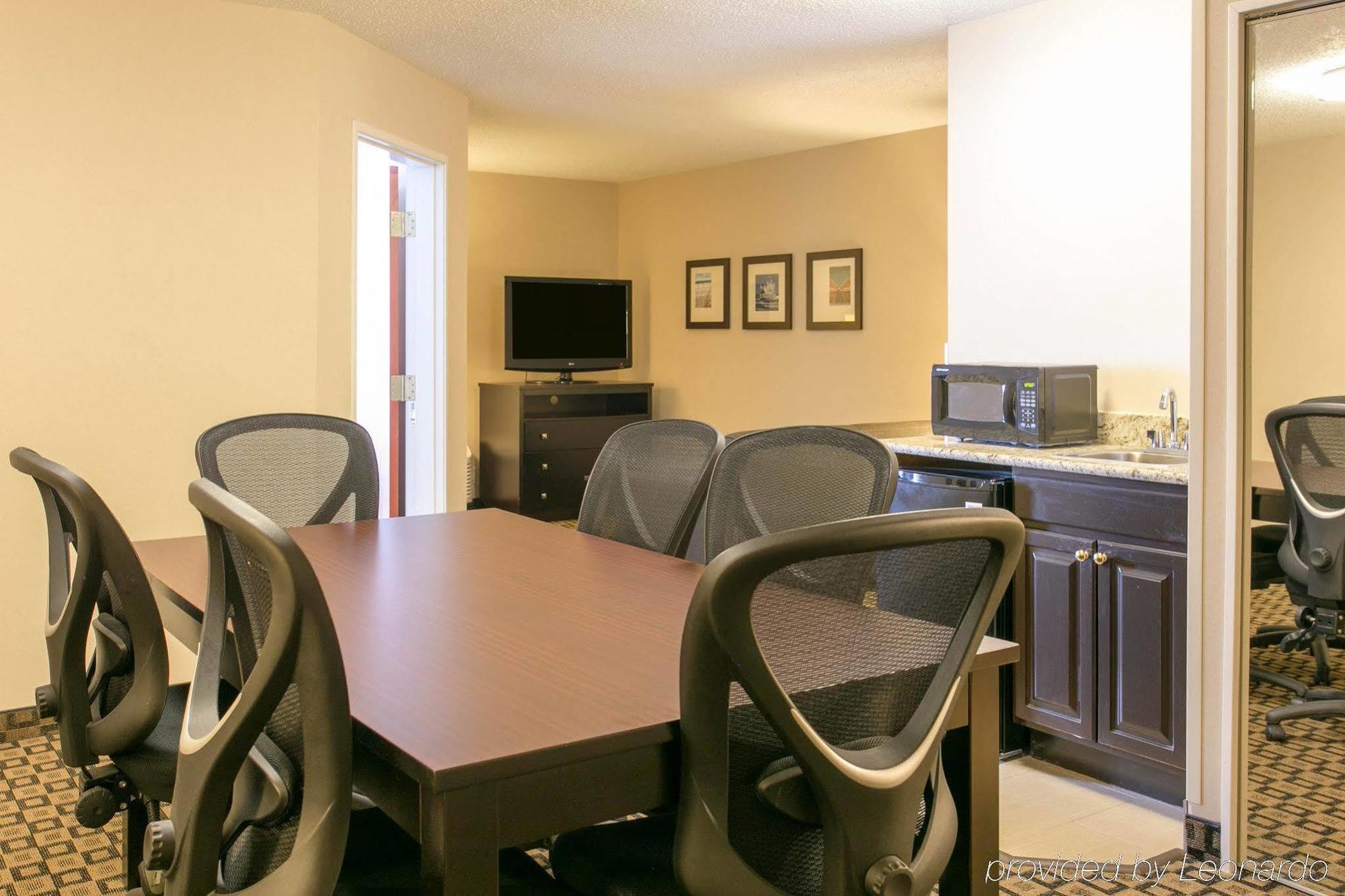 Comfort Suites Benton Harbor - St Joseph Zewnętrze zdjęcie
